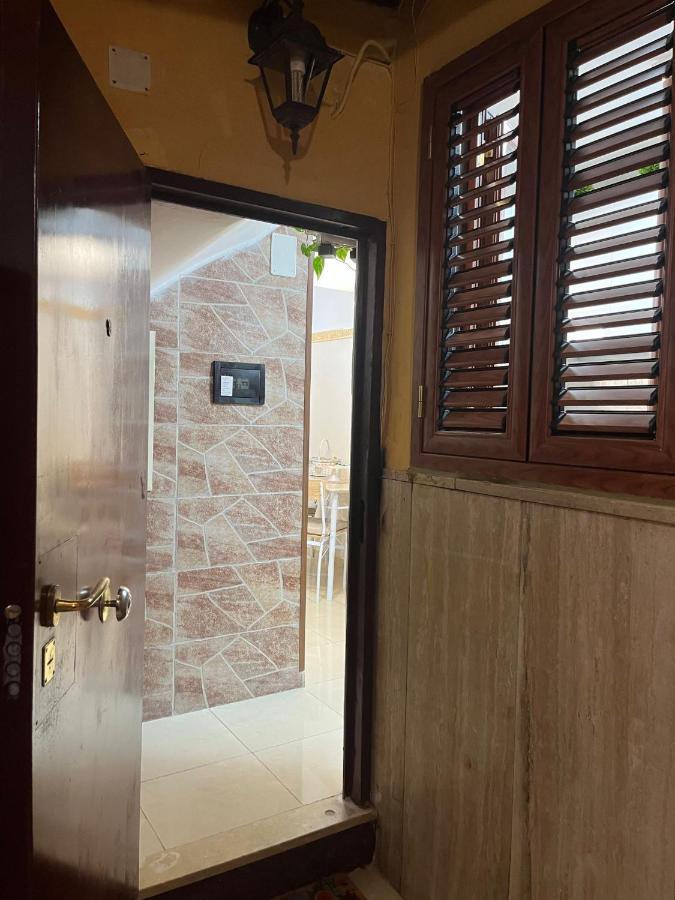 O' Sole Mio Appartement Napels Buitenkant foto